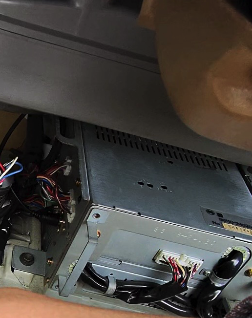 Z20 Soarer antenna receiver location